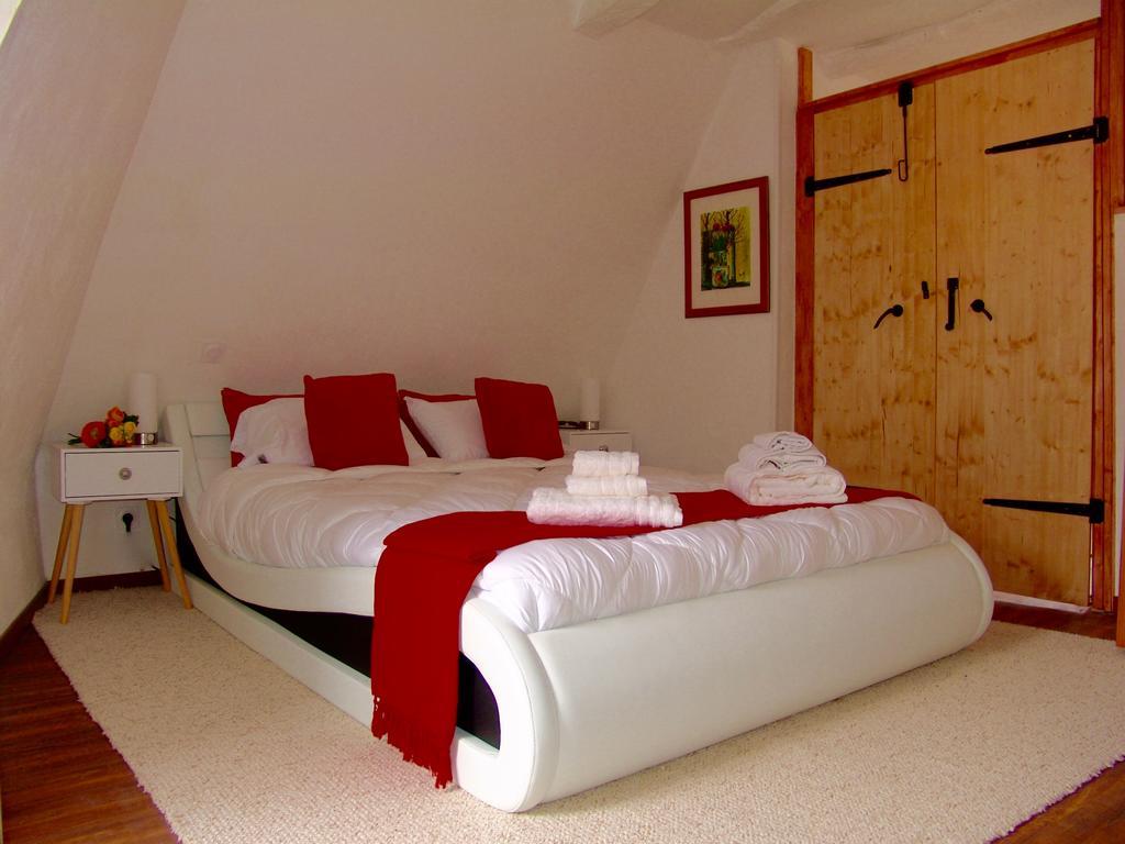 Franreal, 4 Appartements ซาร์ลา-ลา-กาเนดา ภายนอก รูปภาพ